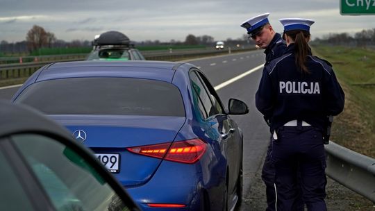 Zatrzymany w powiecie nowodworskim zapłacił 1 tysiąc mandatu