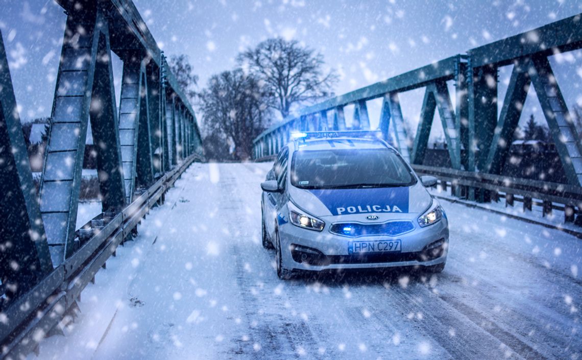 Już niedługo ferie. Policjanci przypominają o czym należy pamiętać