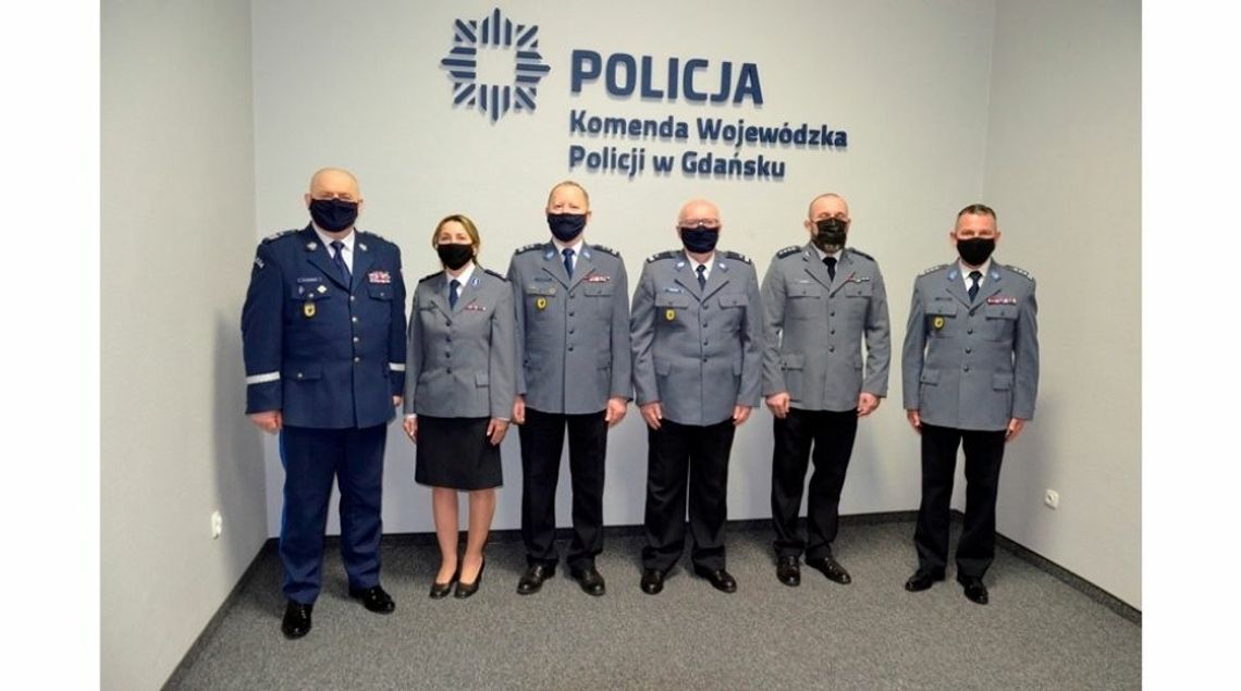 Uroczyste pożegnanie pani Komendant z nowodworską policją